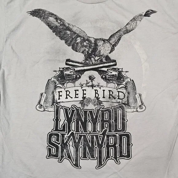 Lynyrd Skynyrd Tshirt XL Band Music Classic Rock Tour Concert 2017 Southern - Picture 2 of 9